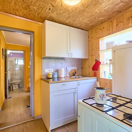 Sustainable Sun Powered Liski 3 *
